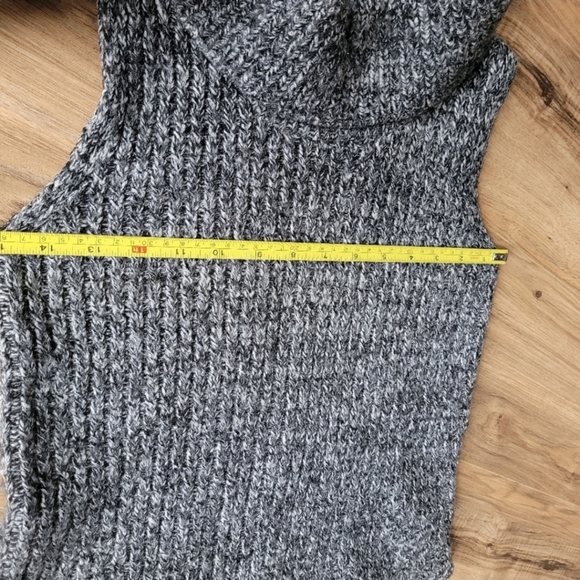 Cynthia Rowley Size Small Sweater Tunic - Picture 8 of 10